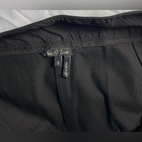 NIC + ZOE black size 2 shorts - Picture 3 of 10